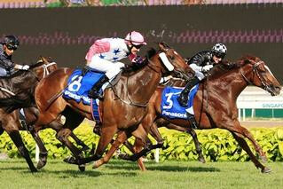Ready to Run Graduates Debt Collector (NZ) and Well Done (NZ) hit the line at Kranji. 
